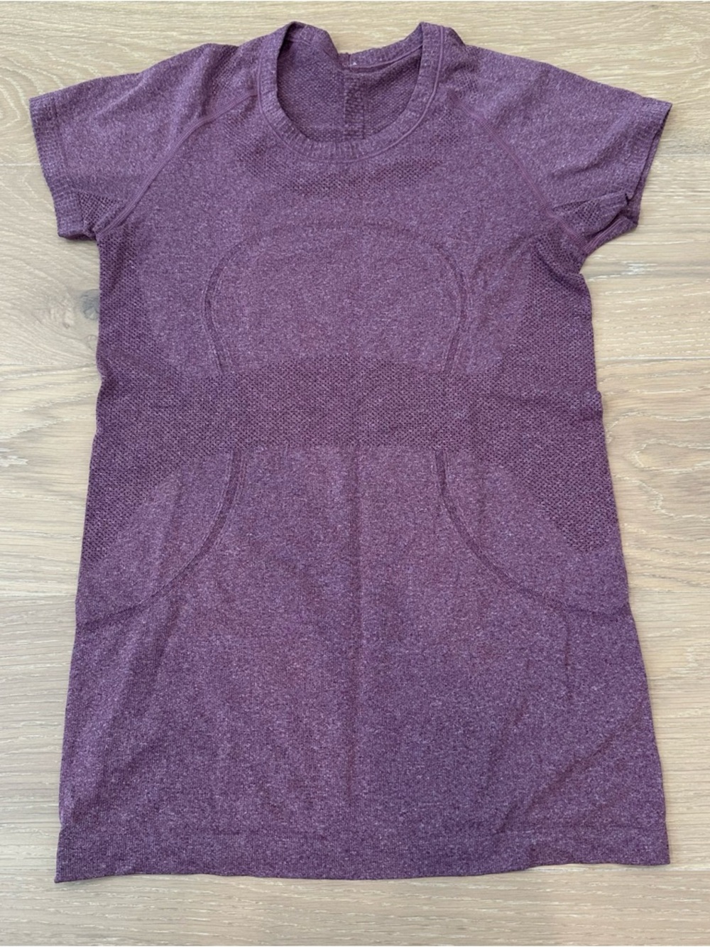 Lululemon Swiftly Tech Short Sleeve Shirt Size 6